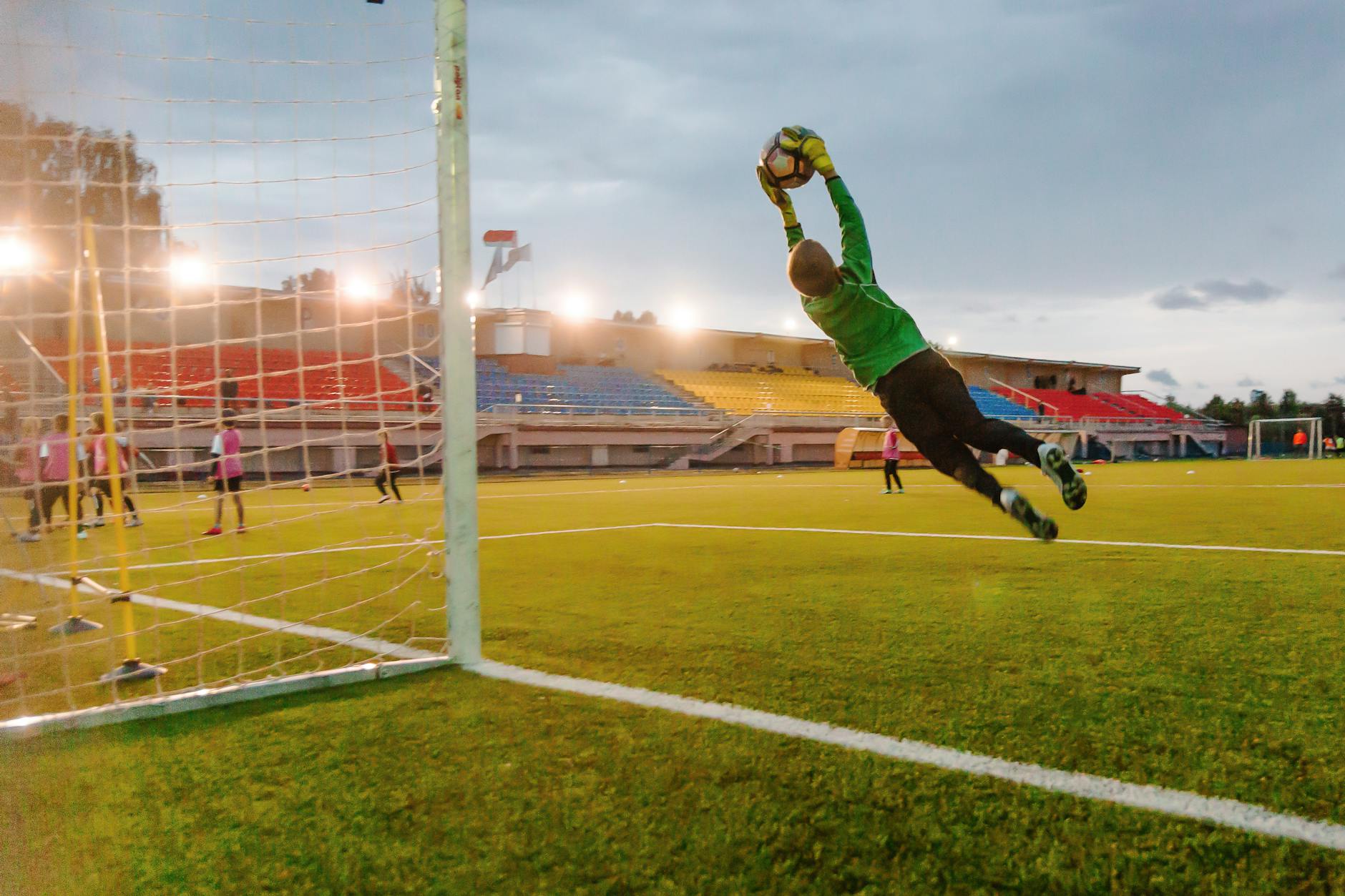 Bundesliga Winning Formula: Why System Design Beats Individual Talent in Football